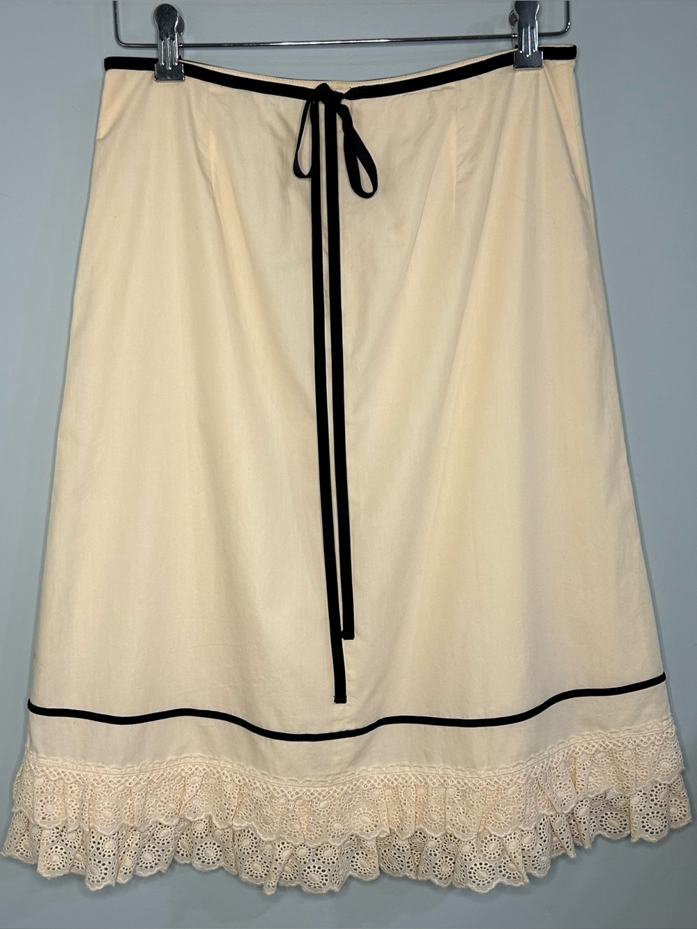 J. Crew Cream Midi Cotton Skirt Lace Ruffle and Velvet Trim Details 2006 Size 2 - Picture 3 of 13